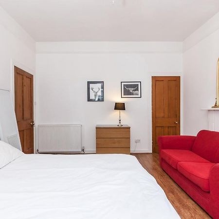 Old Town Edinburgh Apartment Close To Castle And Royal Mile Экстерьер фото